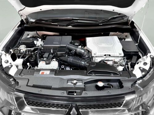 2022-mitsubishi-outlander-phev-2-4-gt-premium-4wd-1p2866-slide-thumbnail-8