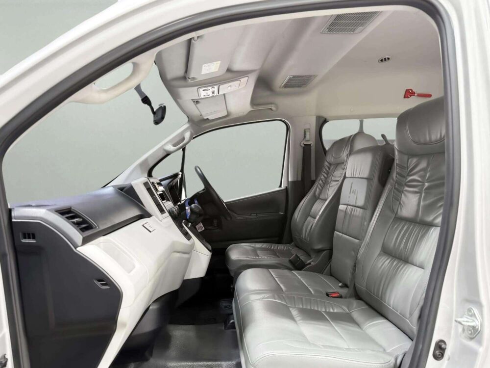 2020 TOYOTA COMMUTER 2.8  [1P2705] - 6