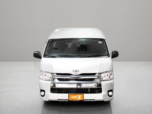 2019-toyota-commuter-3-0-d4d-1p2961-slide-thumbnail-1