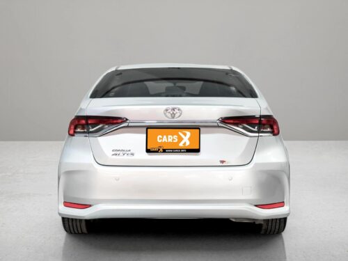 2021-toyota-corolla-altis-1-6-g-1d0137-slide-thumbnail-3