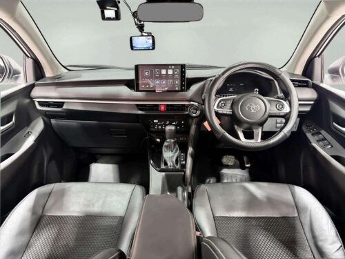2022-toyota-yaris-ativ-1-2-smart-1n0152-slide-thumbnail-4