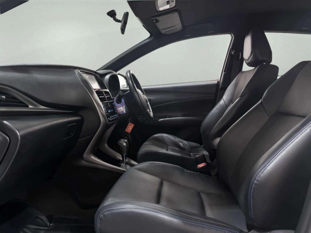 2022 TOYOTA YARIS 1.2 SPORT  [1C0137] - 6
