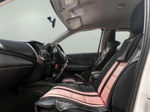 2023-mitsubishi-triton-2-5-glx-mega-cab-1p2965-slide-thumbnail-5