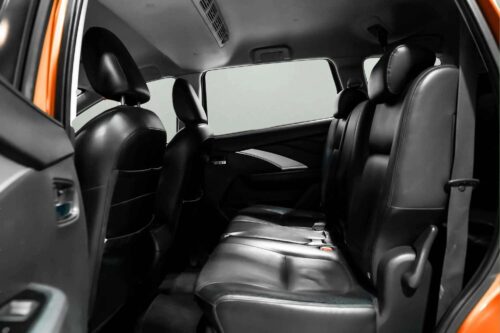 2020-mitsubishi-xpander-cross-1-5-1p2906-slide-thumbnail-6