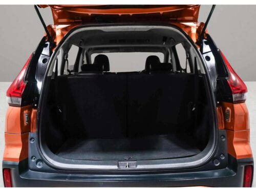 2020-mitsubishi-xpander-cross-1-5-1p2907-slide-thumbnail-7