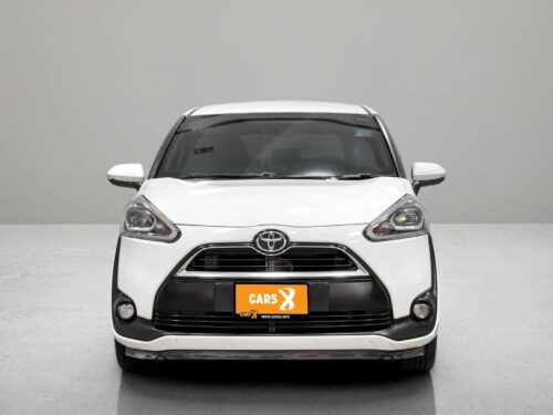 2018-toyota-sienta-1-5-v-1a0110v-slide-thumbnail-1