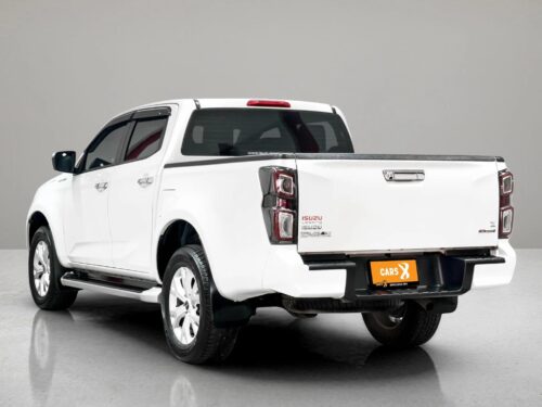 2023-isuzu-d-max-1-9-hi-lander-z-cab-4-1d0112-slide-thumbnail-3