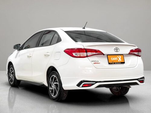 2022-toyota-yaris-ativ-1-2-sport-1a0109-slide-thumbnail-2