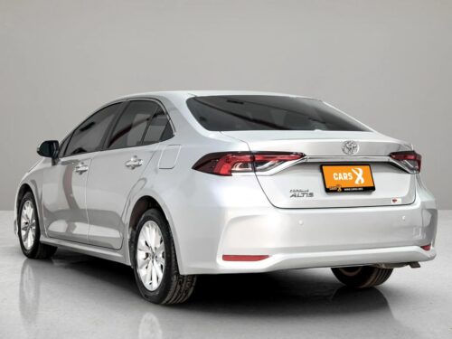 2021-toyota-corolla-altis-1-6-g-1p2976-slide-thumbnail-2
