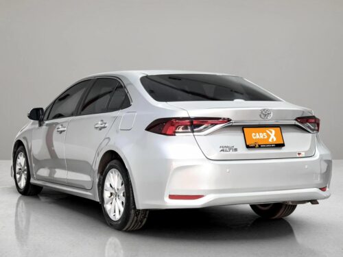 2021-toyota-corolla-altis-1-6-g-1p2977-slide-thumbnail-2