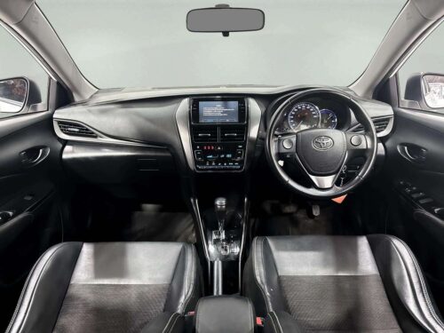 2022-toyota-yaris-ativ-1-2-sport-1a0109-slide-thumbnail-4
