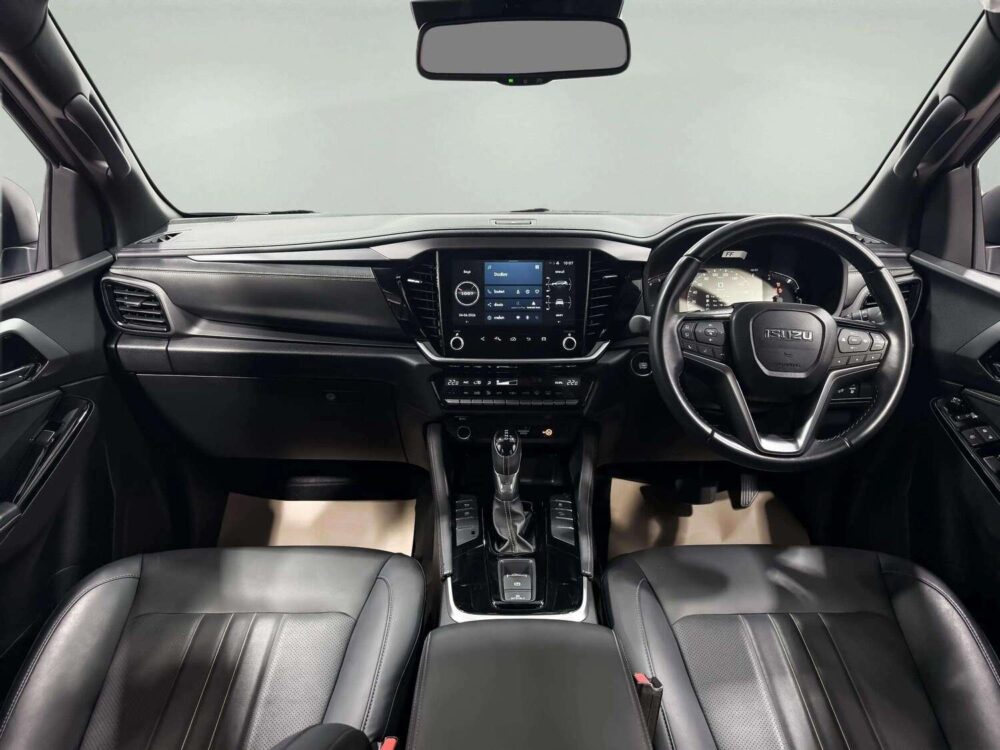 2025 ISUZU MU-X 2.2 RS  [1P3000] - 5
