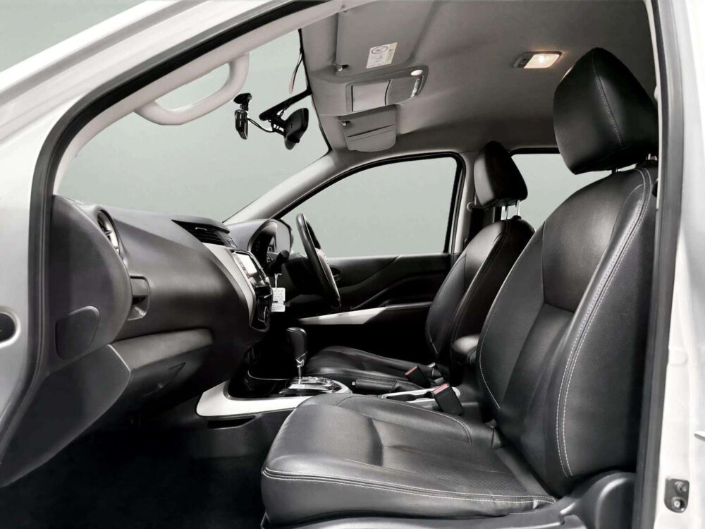 2020 NISSAN NP300 NAVARA 2.5 CALIBRE V DOUBLE CAB  [1P2851] - 6