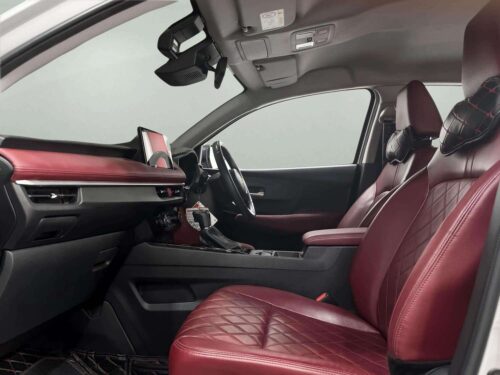 2023-toyota-yaris-ativ-1-2-premium-luxury-1n0158v-slide-thumbnail-5