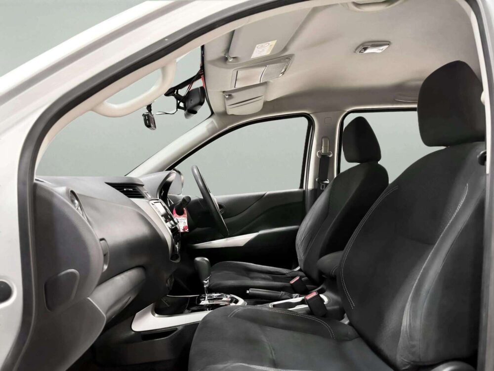 2020 NISSAN NP300 NAVARA 2.5 CALIBRE V DOUBLE CAB  [1T0071] - 6