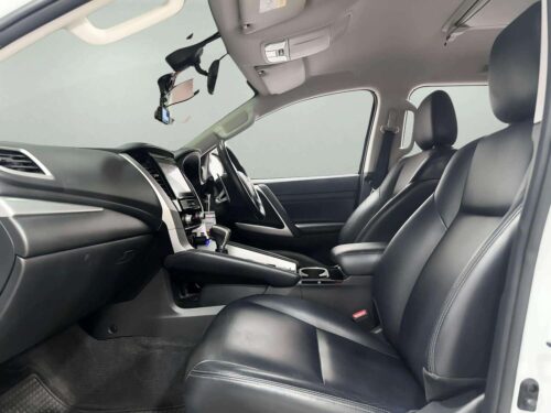 2022-mitsubishi-pajero-sport-2-4-gt-plus-1n0157v-slide-thumbnail-5