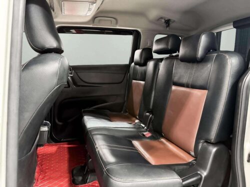 2018-toyota-sienta-1-5-v-1a0110v-slide-thumbnail-6