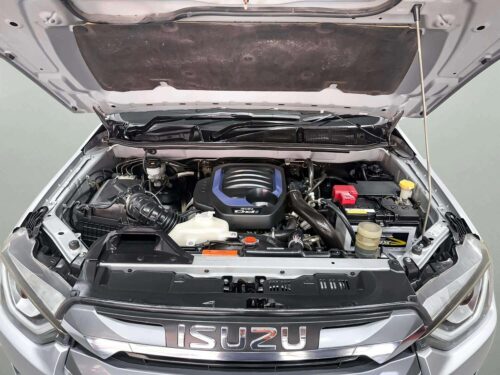 2022-isuzu-d-max-1-9-l-da-cab-4-1p2998-slide-thumbnail-8