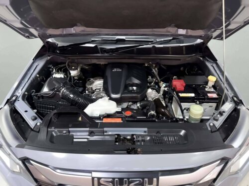 2025-isuzu-d-max-2-2-hi-lander-m-cab-4-1p3004-slide-thumbnail-8