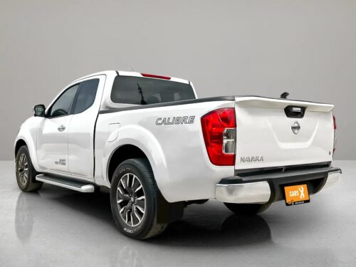 2020-nissan-np300-navara-2-5-calibre-v-king-cab-1c0078-slide-thumbnail-1