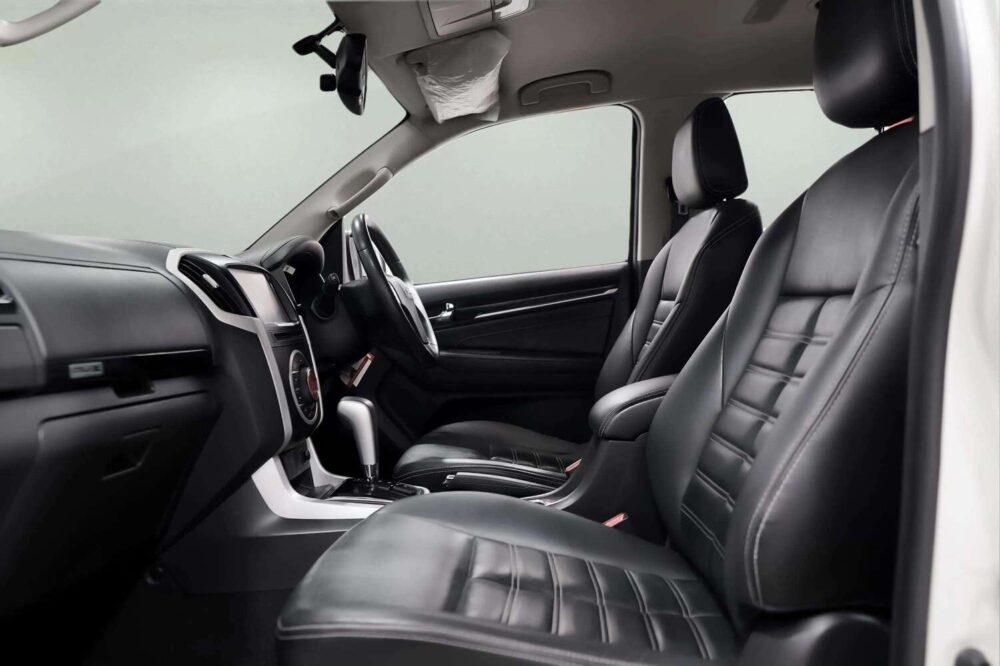 2019 ISUZU MU-X 1.9 THE ONYX  [1P2986] - 6