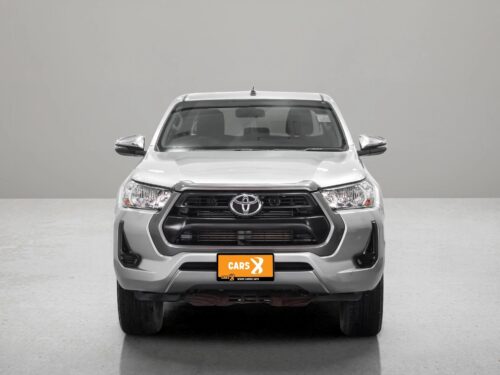 2021-toyota-hilux-revo-2-4-prerunner-entry-double-cab-1c0140-slide-thumbnail-1