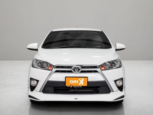 2016-toyota-yaris-1-2-e-1a0113v-slide-thumbnail-1