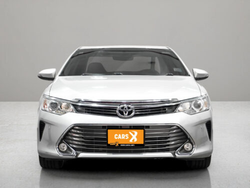 2017-toyota-camry-2-5-g-1a0114-slide-thumbnail-1