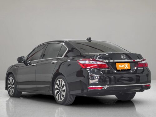 2019-honda-accord-2-0-hybrid-1s1445v-slide-thumbnail-2