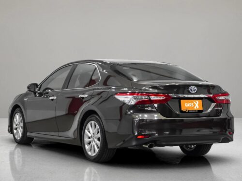2021-toyota-camry-2-5-hybrid-premium-1d0140-slide-thumbnail-3