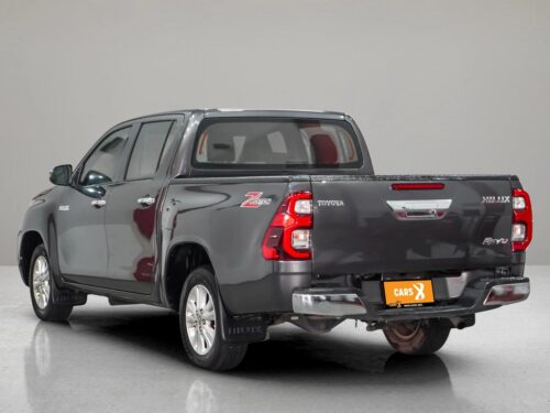 2022-toyota-hilux-revo-2-4-z-edition-mid-double-cab-1a0115-slide-thumbnail-3