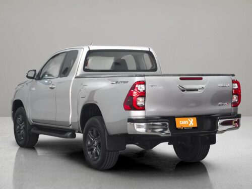 2021-toyota-hilux-revo-2-4-prerunner-entry-smart-cab-1c0143-slide-thumbnail-3