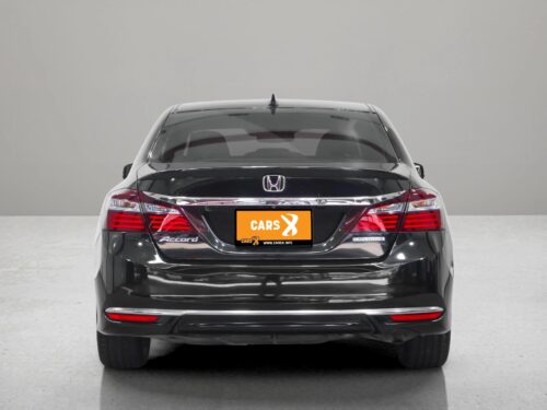 2017-honda-accord-2-0-hybrid-tech-1s1449-slide-thumbnail-3