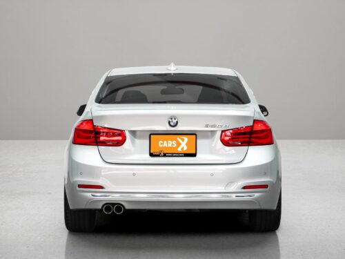 2017-bmw-320d-2-0-luxury-1p3035v-slide-thumbnail-4