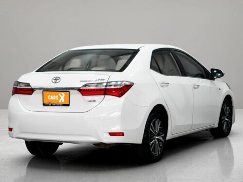 2017-toyota-corolla-altis-1-6-g-1p3024-slide-thumbnail-5