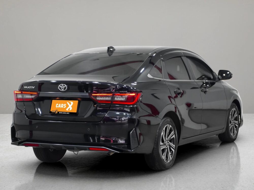 2024 TOYOTA YARIS ATIV 1.2 PREMIUM LUXURY  [1P3050] - 6