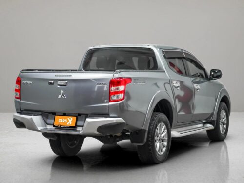 2017-mitsubishi-triton-2-4-gls-plus-double-cab-1c0155v-slide-thumbnail-5