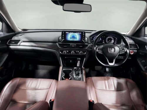2022-honda-accord-2-0-hybrid-tech-1s1446v-slide-thumbnail-4