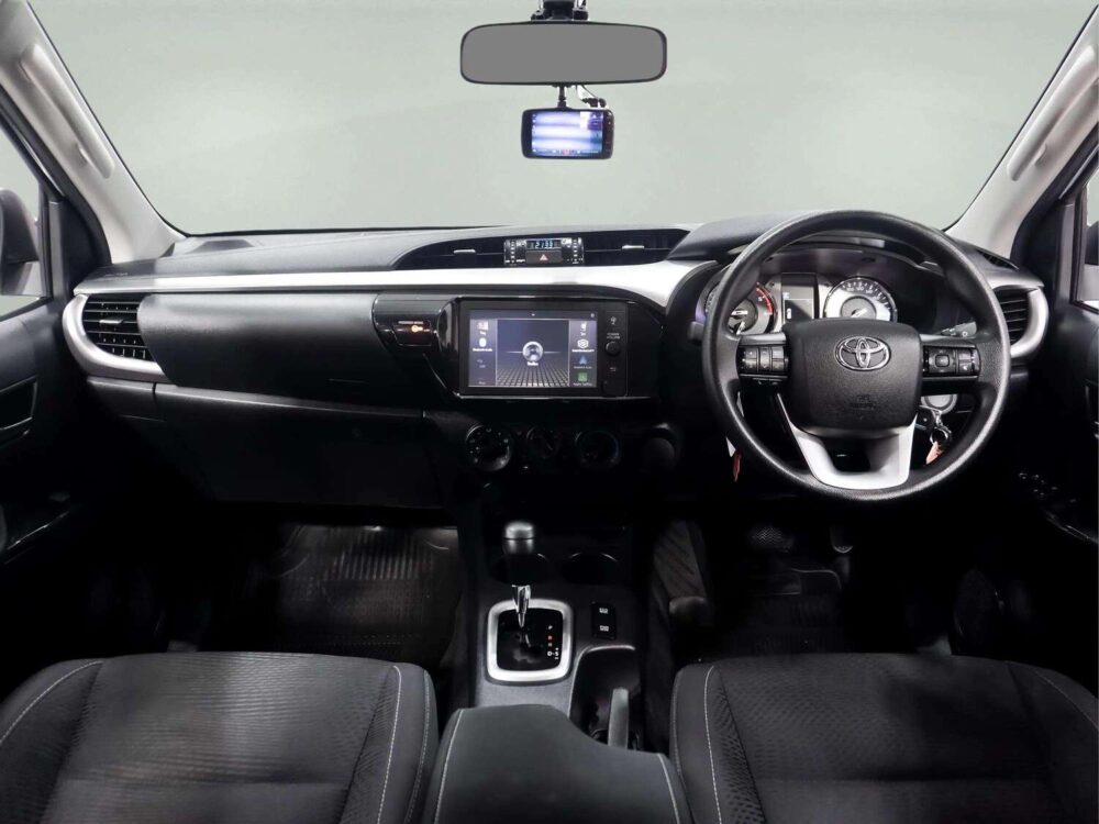 2021 TOYOTA HILUX REVO 2.4 PRERUNNER ENTRY SMART CAB  [1C0141] - 7