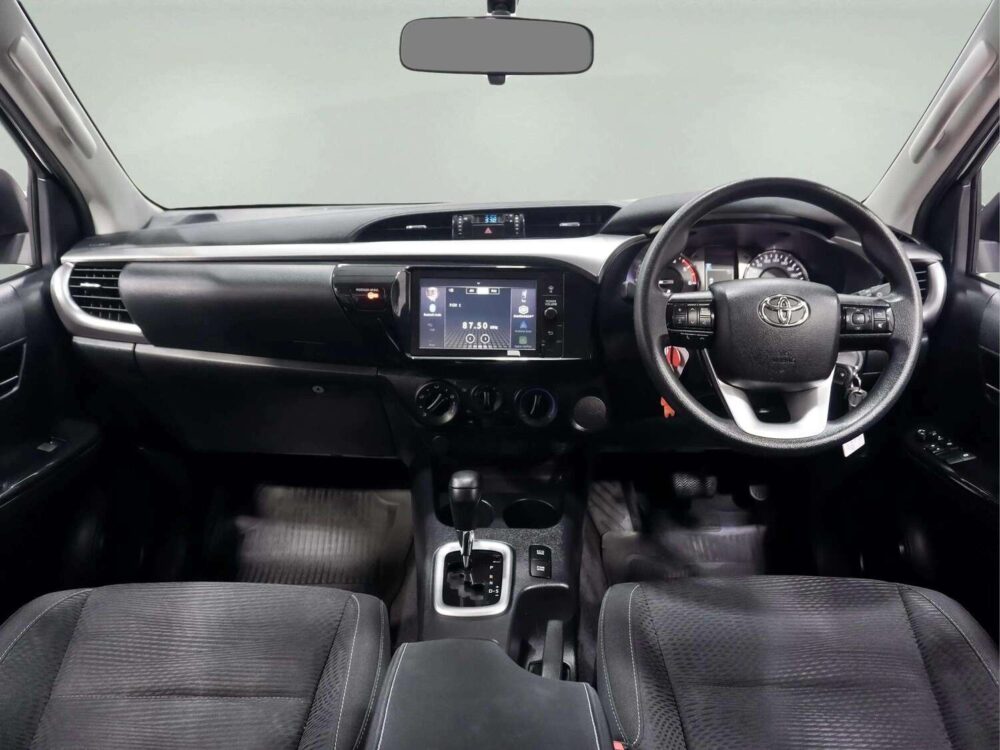 2021 TOYOTA HILUX REVO 2.4 PRERUNNER ENTRY SMART CAB  [1C0143] - 7