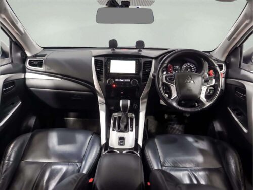 2016-mitsubishi-pajero-sport-2-4-gt-1d0142v-slide-thumbnail-4