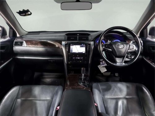 2016-toyota-camry-2-0-g-extremo-1p3018-slide-thumbnail-4