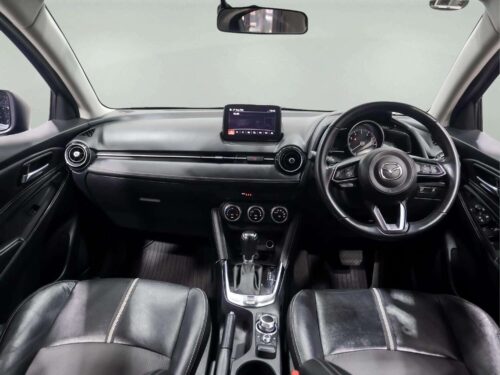 2024-mazda-2-1-3-s-leather-sports-1p3021-slide-thumbnail-4