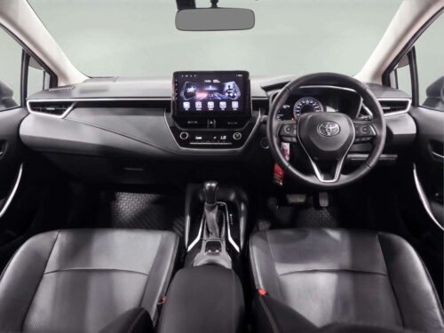 2021-toyota-corolla-altis-1-8-hybrid-smart-1p3028-slide-thumbnail-6