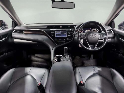 2021-toyota-camry-2-5-g-1c0152-slide-thumbnail-6