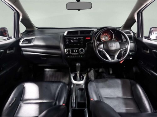 2016-honda-jazz-1-5-s-1a0117v-slide-thumbnail-8