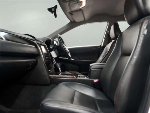 2016-toyota-camry-2-0-g-extremo-1p3018-slide-thumbnail-5