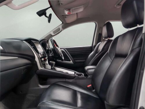 2022-mitsubishi-pajero-sport-2-4-gt-plus-1a0121-slide-thumbnail-7