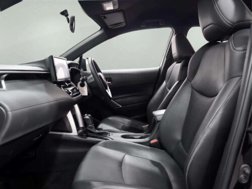 2022-toyota-corolla-cross-1-8-sport-1d0145-slide-thumbnail-7