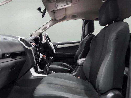 2019-isuzu-d-max-1-9-hi-lander-l-space-cab-1a0119-slide-thumbnail-6